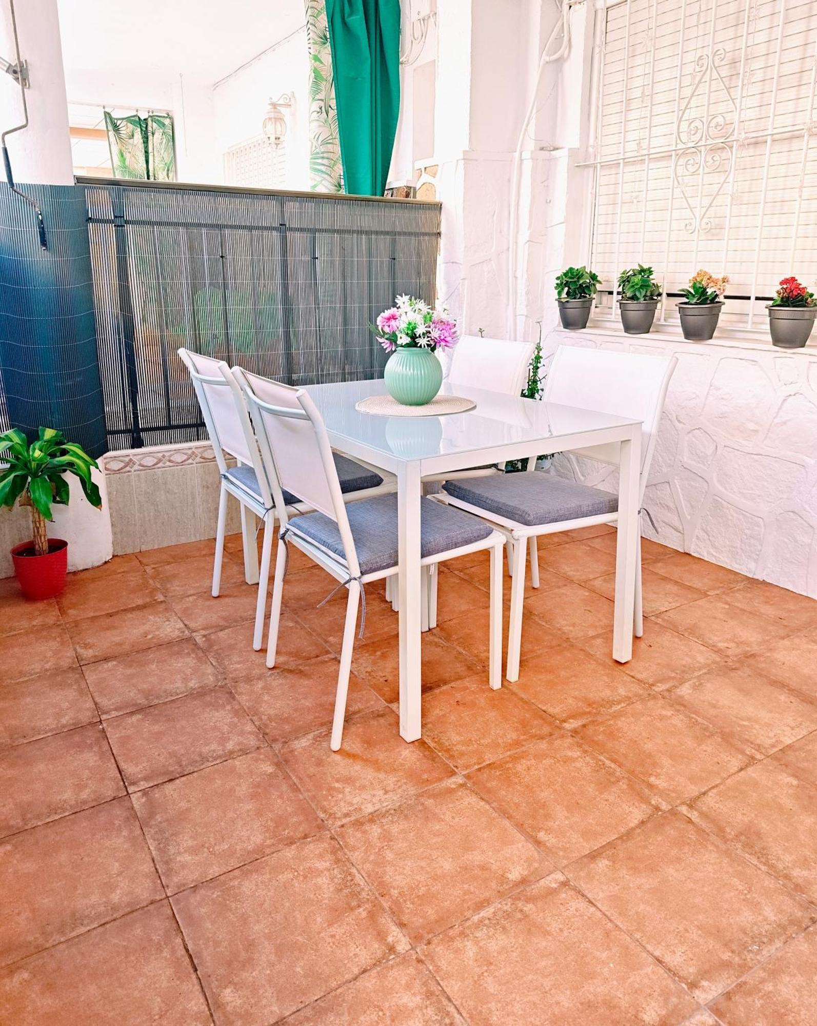 La Casita, A 2 Min A Pie De La Playa! Villa Santa Pola Luaran gambar
